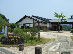 102
