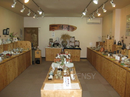 店内3.jpg