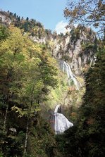 羽衣の滝（紅葉）
