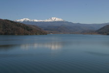 忠別湖