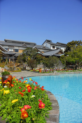 Garden Pool4.jpg