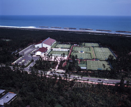 Seagaia Tennis Club4.jpg