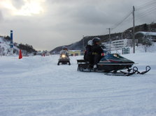 雪遊び