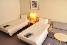 R_room1.JPG