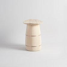 stool_121025_nakagawa 3337_fix 350dpi.jpg