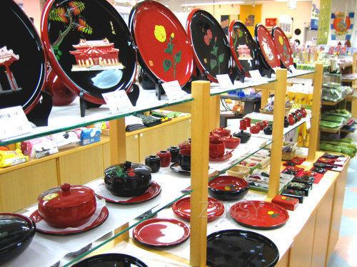 ryukyu lacquer ware.jpg