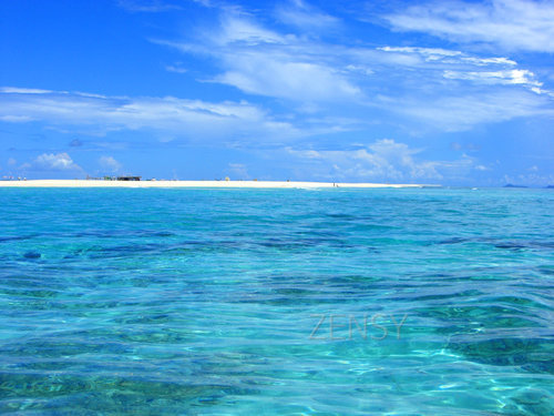 kume island2.jpg