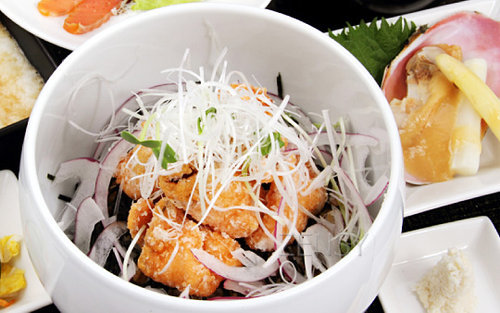 三文鱼盖饭.jpg