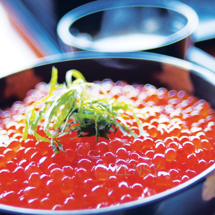 鲑鱼子盖饭.jpg