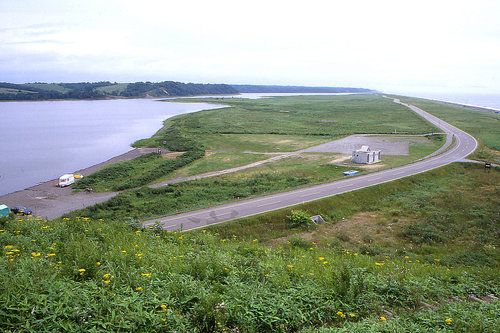 湧洞海岸