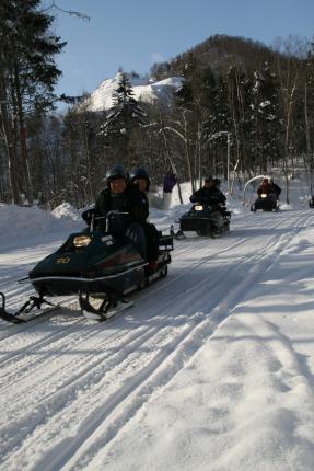 snowmobilelandsapporo04.jpg