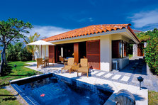 busena_luxurious_suite.jpg