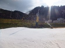天山滑雪场