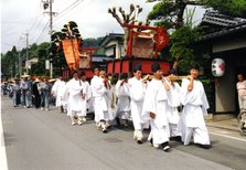 遷座祭.jpg