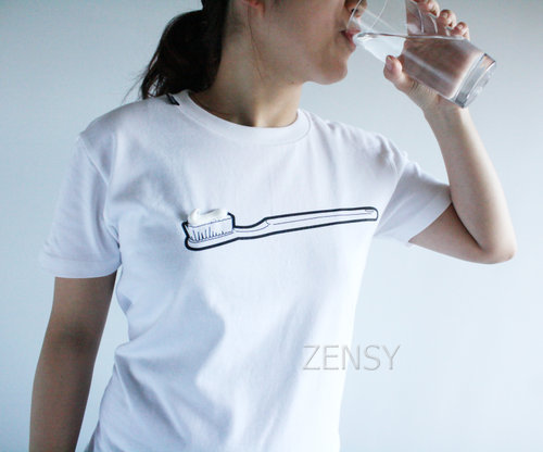 toothbrush_white_female.jpg
