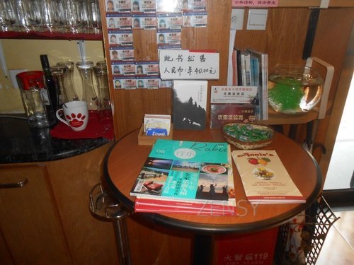 安妮意大利餐厅内景.jpg