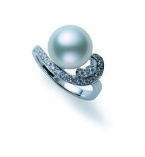 MIKIMOTO 2013 X'mas Wonderland Collection 18K白金南洋珍珠戒指配钻石.tif