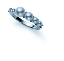 MIKIMOTO 2013 X'mas Wonderland Collection 18K白金日本Akoya珍珠戒指配钻石.tif