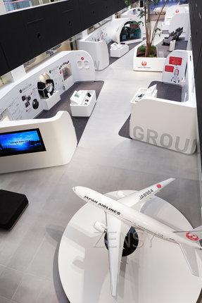 JAL_M2_004a.jpg