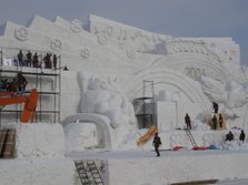 snow sculpture making 003.jpg