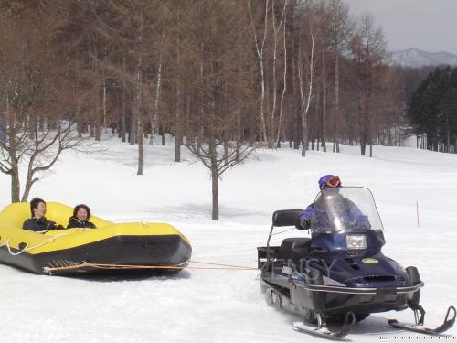 Snow_Rafting03.JPG