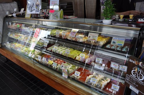 店内2.jpg