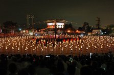 人灯籠踊り　7