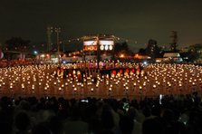 人灯籠踊り　10