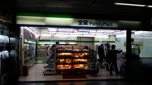 中山公园2号线换乘通道-1