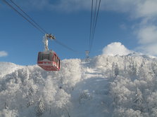 冬のロープウェイ