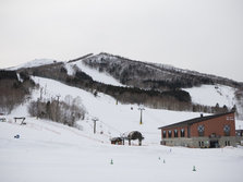 3066001 新得町滑雪场.jpg