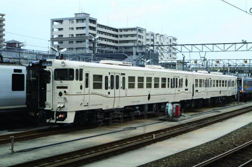 ibutama02.jpg