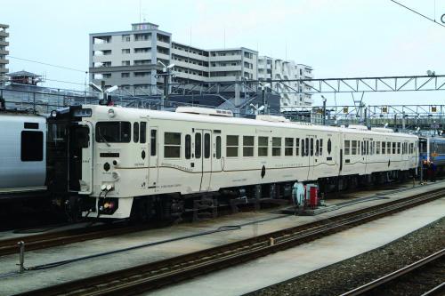 ibutama02.jpg