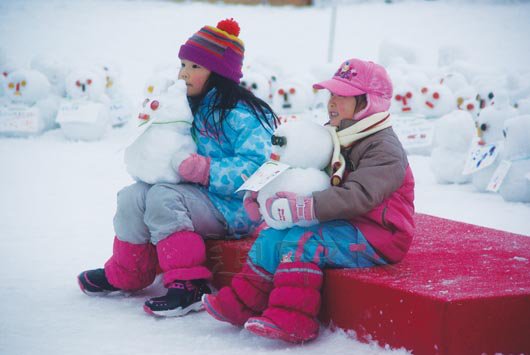 捧雪人的孩子